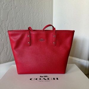 Coach shoulder bag